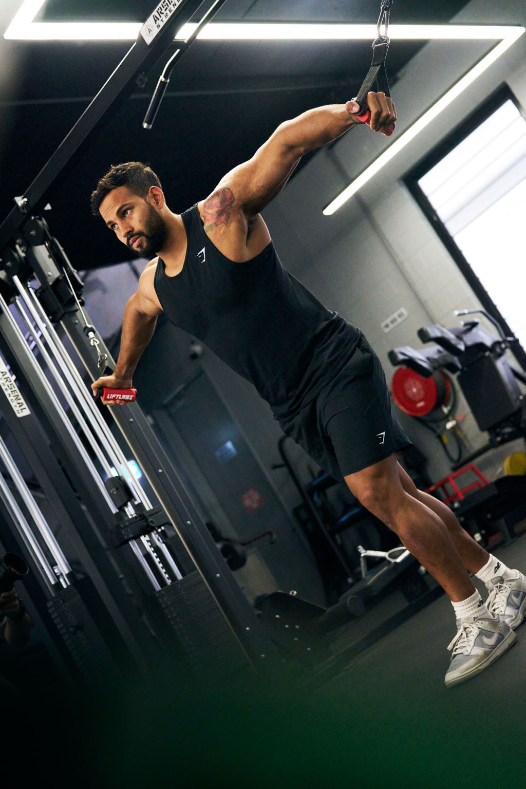 Athlete training with PUMPZ